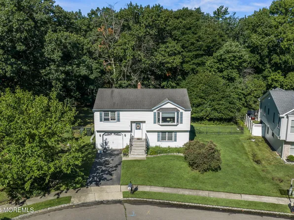 18 Molly Pitcher Drive, Hazlet, NJ 07730