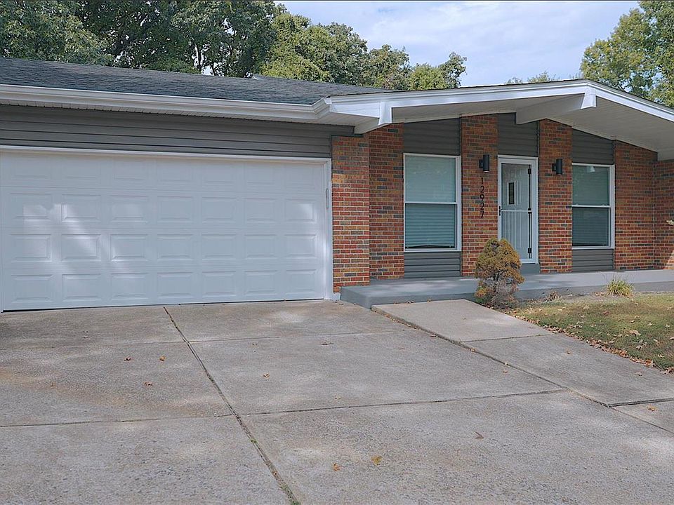 1st image of 12927 Fox Haven Dr