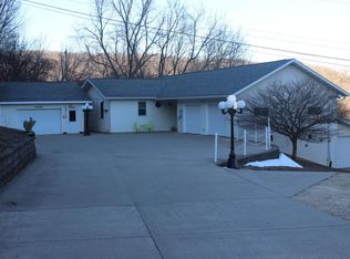 22019 Pleasant Ridge Rd, Winona, MN 55987