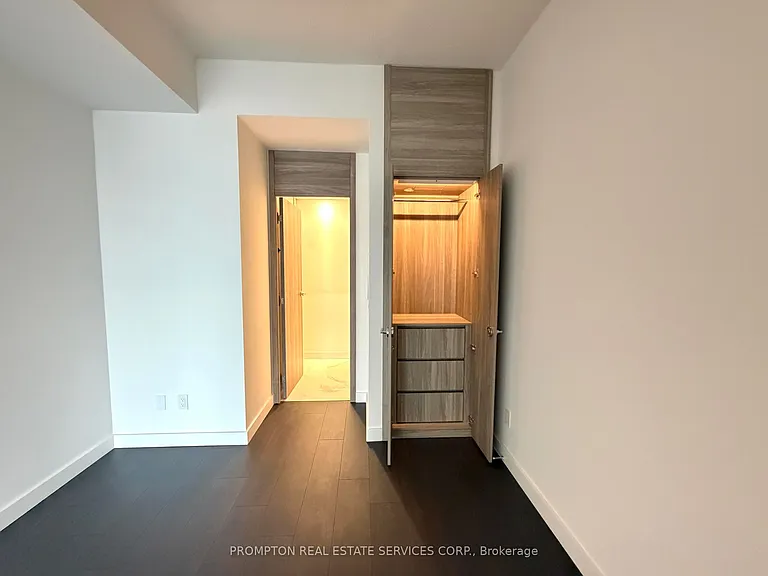 75 Billes Hts #728 — Photo 18