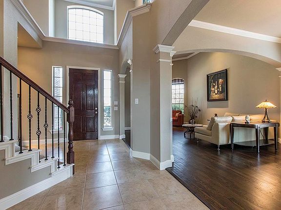 2nd image of 923 Alfred Dr