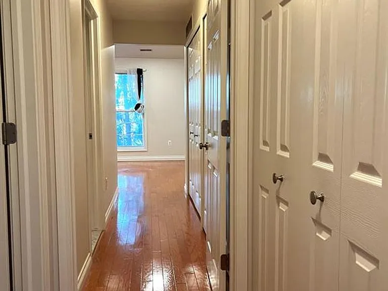 28071 Carlton Way Dr — Photo 8