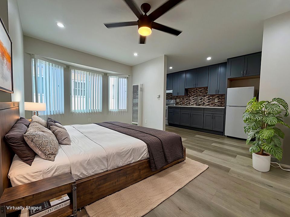 1st image of 00-1007 E Ocean Blvd #18