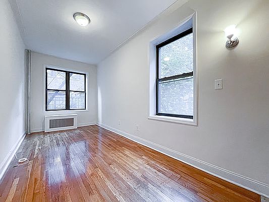 1st image of 167 W 71st St #66