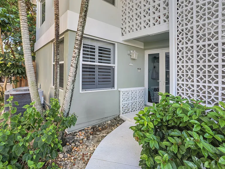 320 S Ocean Blvd #LP — Photo 5