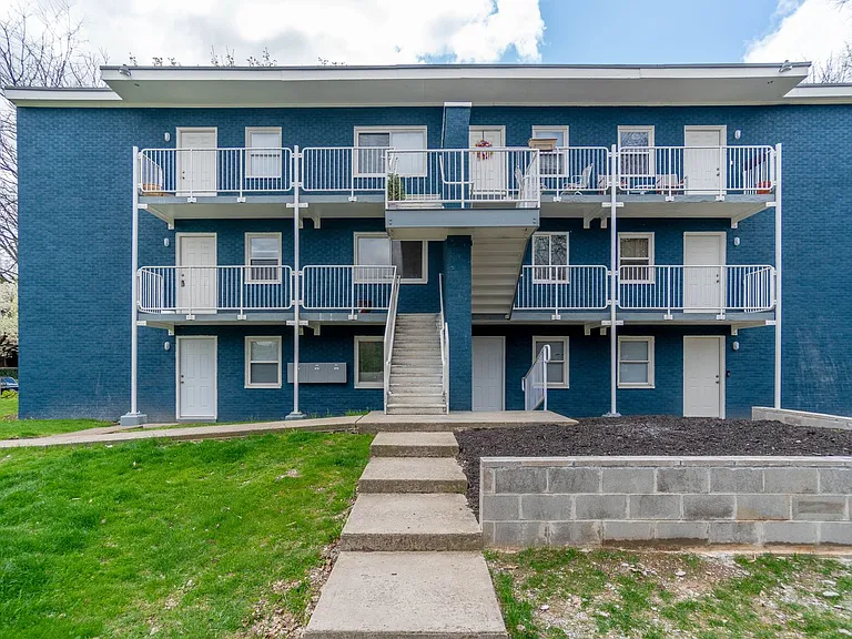 331 Kendall Pl — Photo 13
