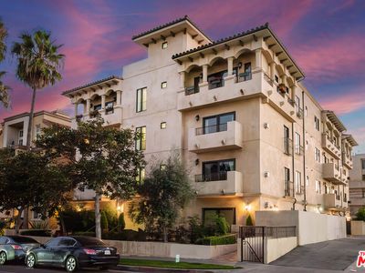 1215 Armacost Ave APT 403, Los Angeles, CA, 90025