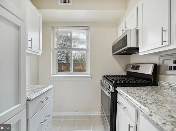 2636 Wade Rd SE APT 24, Washington, DC 20020