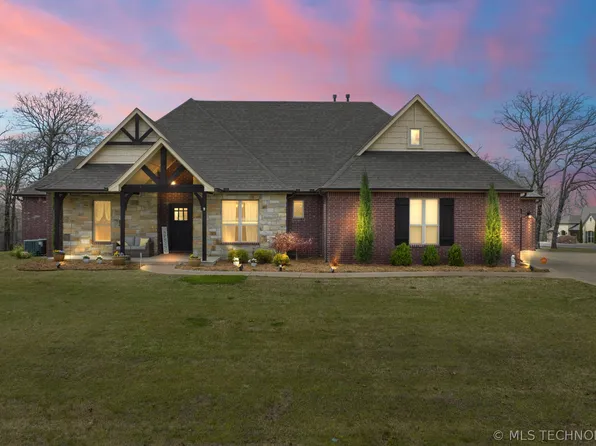 28366 S Cedar Rd, Catoosa, OK 74015