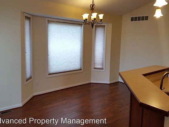5th image of 424 Haventon Dr