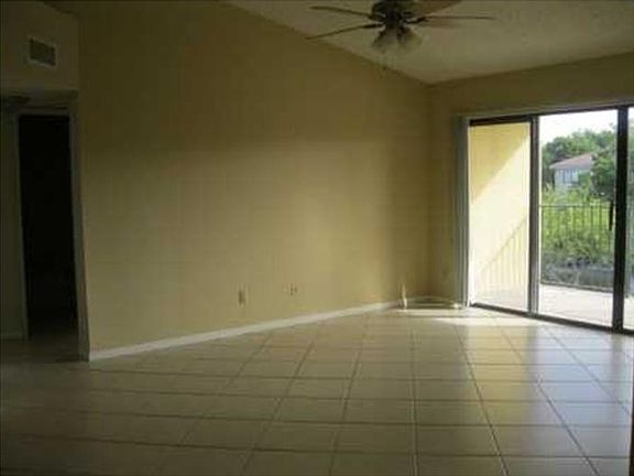 5th image of 9088 W Atlantic Blvd APT 531