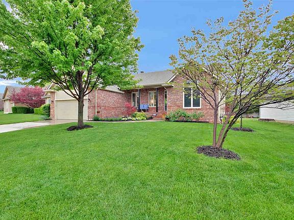 2nd image of 7413 E Cedaridge Cir