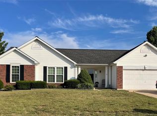 4 Winter Park Ct, O'Fallon, MO 63366