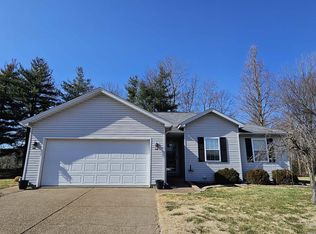 8608 Churchill Ct, Evansville, IN 47725
