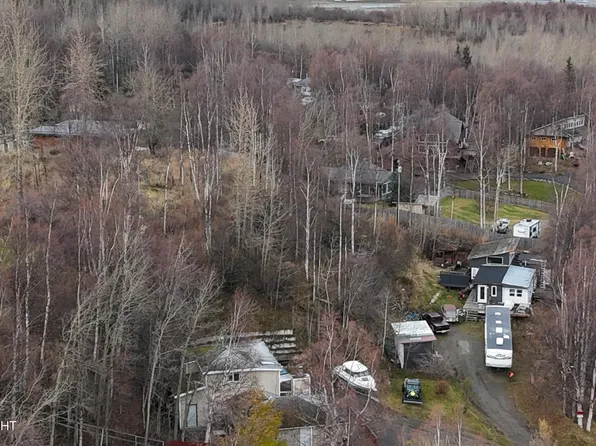 6321 Wooded Cir, Anchorage, AK 99502