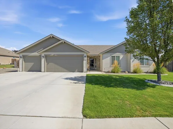 5005 Pinehurst Dr, Pasco, WA 99301