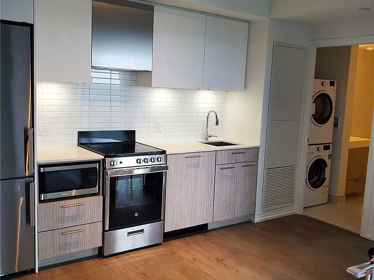 251 Jarvis St #3713 — Photo 2
