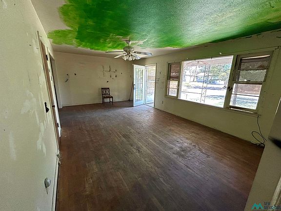 4th image of 1003 Albert St