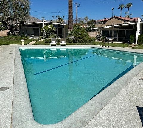 5th image of 45410 Sunset Ln #12