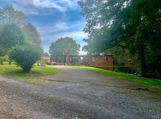 1093 Nininger Pl, Bedford, VA 24523