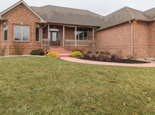 4913 Benthaven Dr E, Bargersville, IN