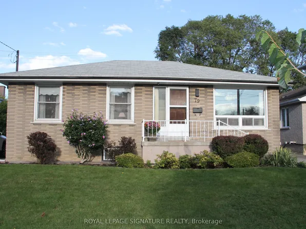79 Greenock Ave, Toronto, ON M1G 3A2