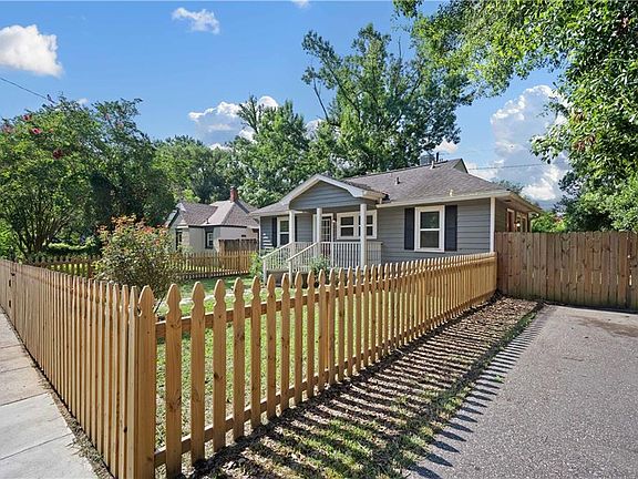 3rd image of 2871 Ralston Rd