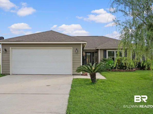 313 Wynn Dr, Summerdale, AL 36580