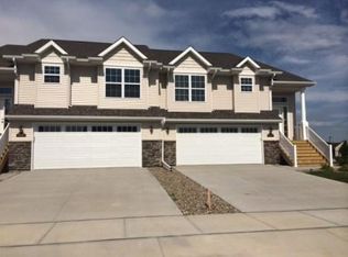 1315 Ashley Pl, North Liberty, IA 52317