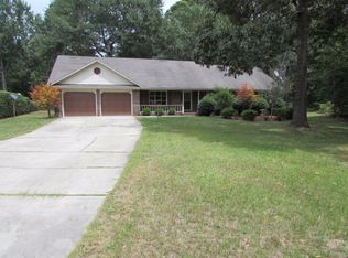 60 Club Forest Ct, Sumter, SC 29154