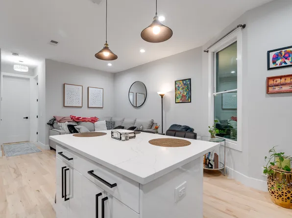 287 Webster Avenue image 8 of 21