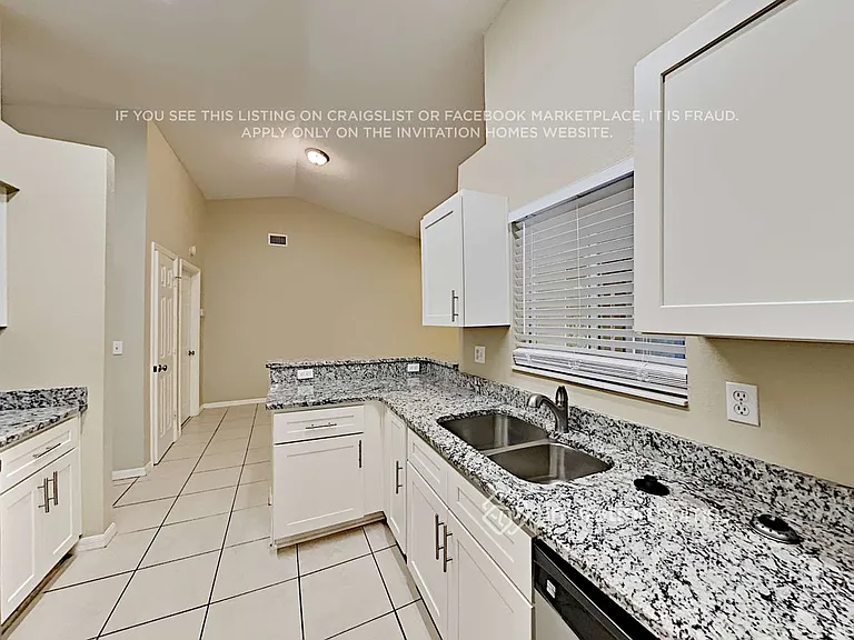 2938 Hickory Ridge Dr — Photo 10