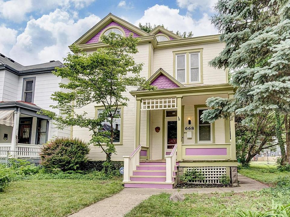 1st image of 668 Oakwood Ave