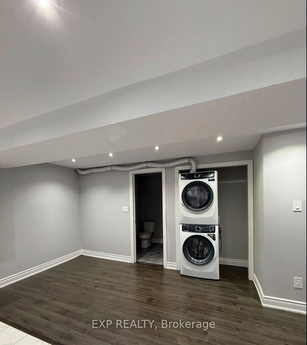 2 bed, $1,600 — Photo 4