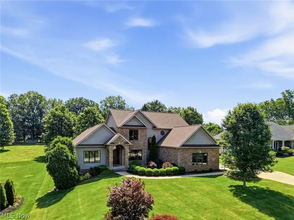 3341 Creekside Trl, Cuyahoga Falls, OH 44223