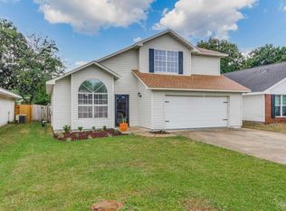 1790 Ivalea Cir, Navarre, FL 32566