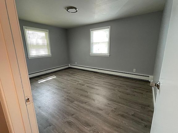 5th image of 10 Fenway St APT 8