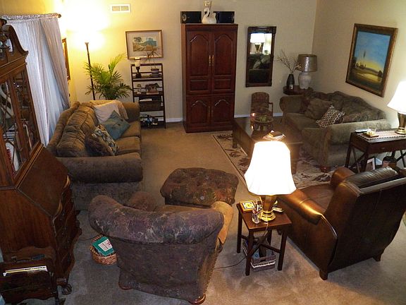 Living Room(from front door)