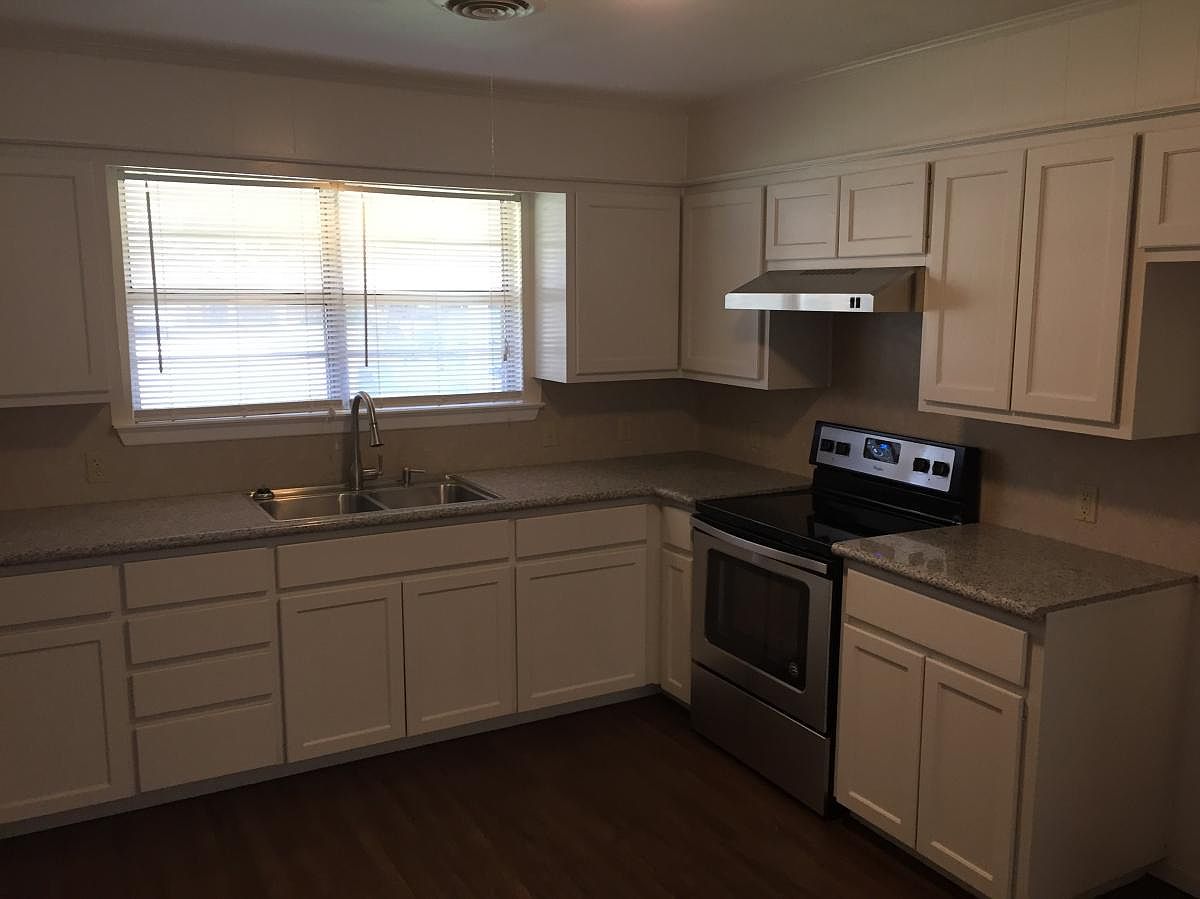 4815 54th St, Lubbock, TX 79414 Zillow