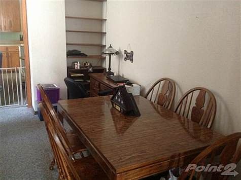 3rd image of 2063 Lincoln Ave