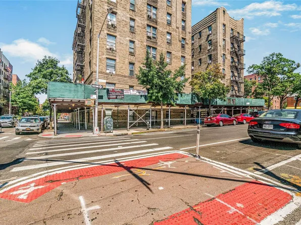 50-05 43rd Avenue UNIT 2F, Woodside, NY 11377