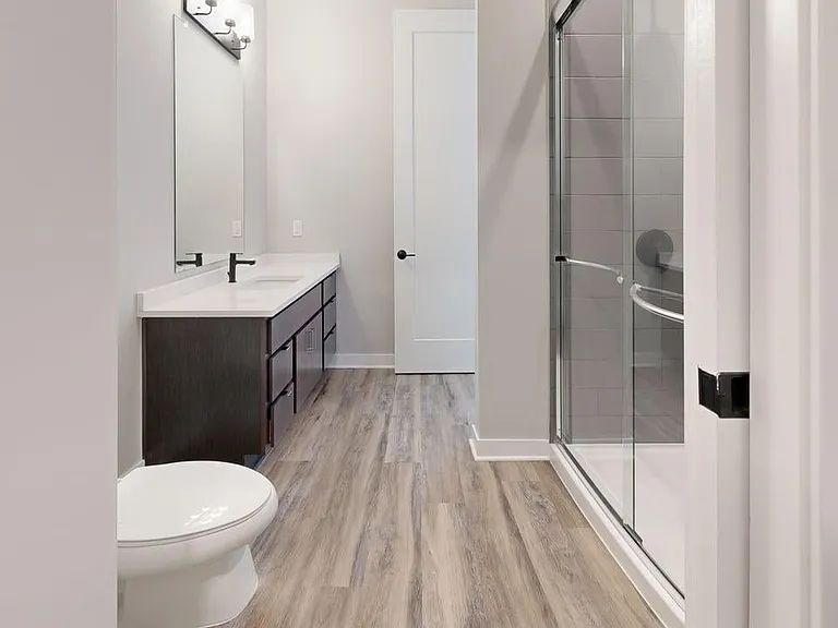 1C-West-Bathroom 1C-West-Bathroom