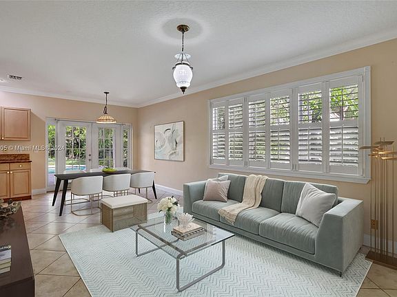 4th image of 3946 Jasmine Ln