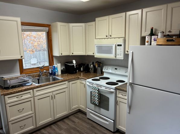 (undisclosed Address)