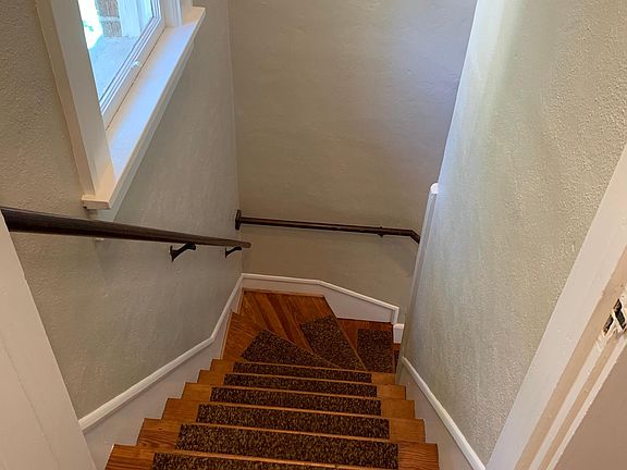 3rd image of 406 14th Ave NE #1
