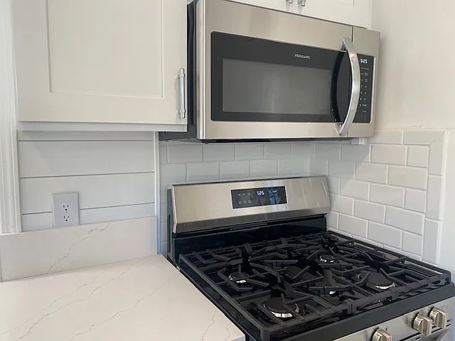 1 bed, 600 sqft, $3,500 — Photo 3
