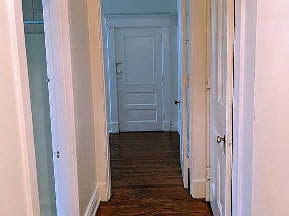 4th image of 1382 S 1st St #9408632