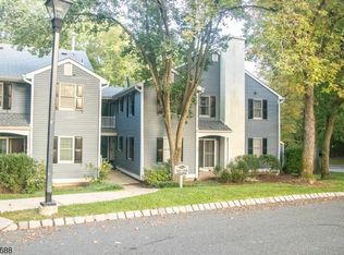 150 Countryside Dr, Basking Ridge, NJ 07920