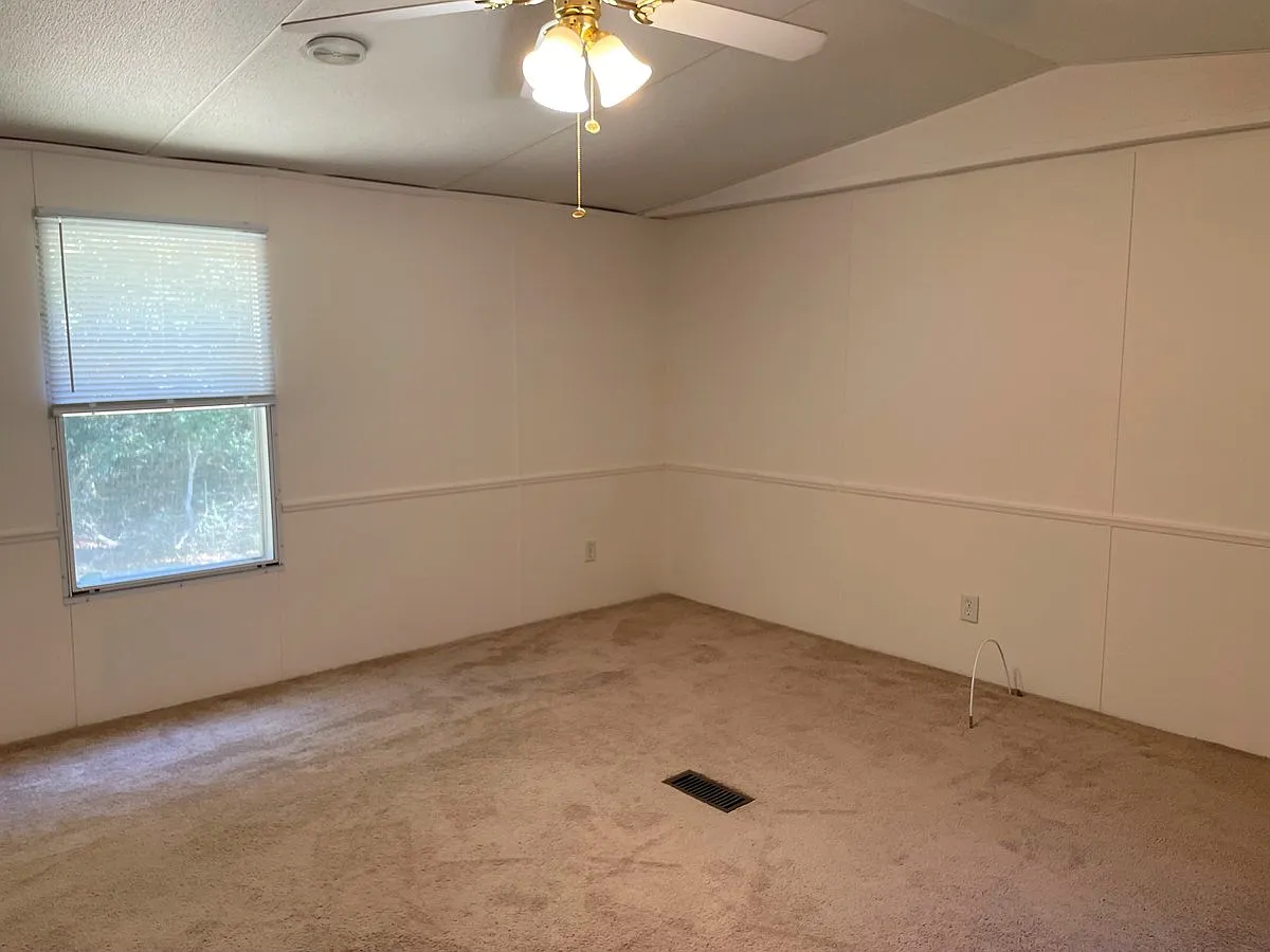 3018 Aplin Rd — Photo 3