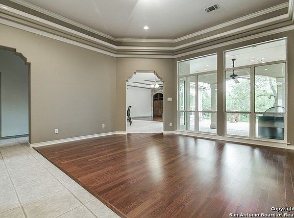 5th image of 18346 Emerald Forest Dr